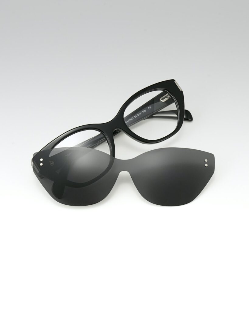Chic Cat-Eye Optical Frames